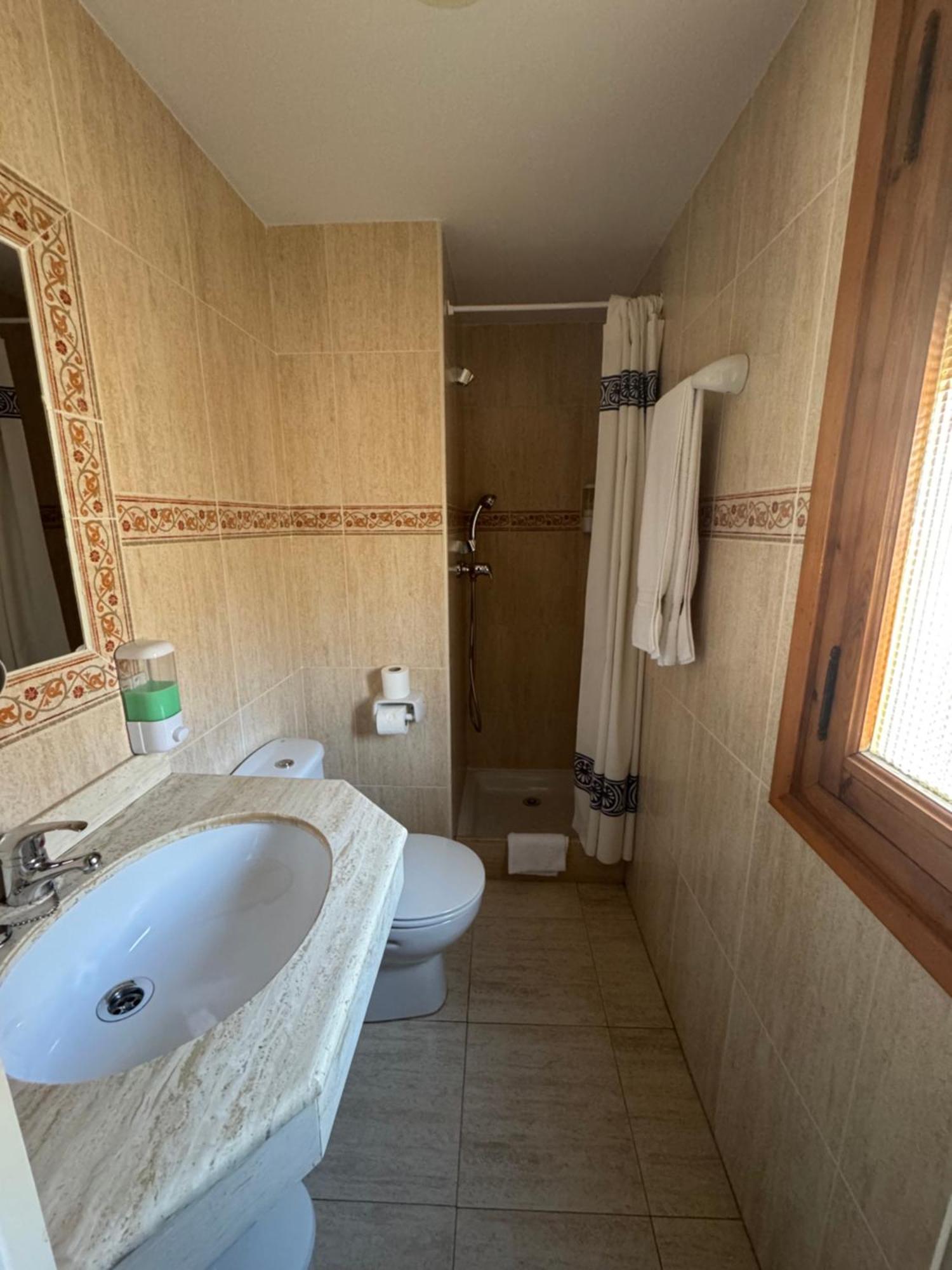 Hostal Joaquin Las Ventas con Pena Aguilera 외부 사진